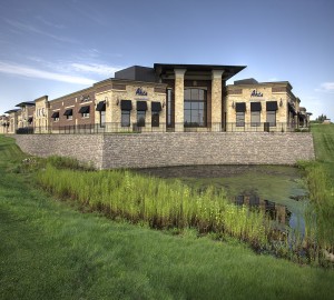 Commons of Tamarack in Woodbury landscaping 